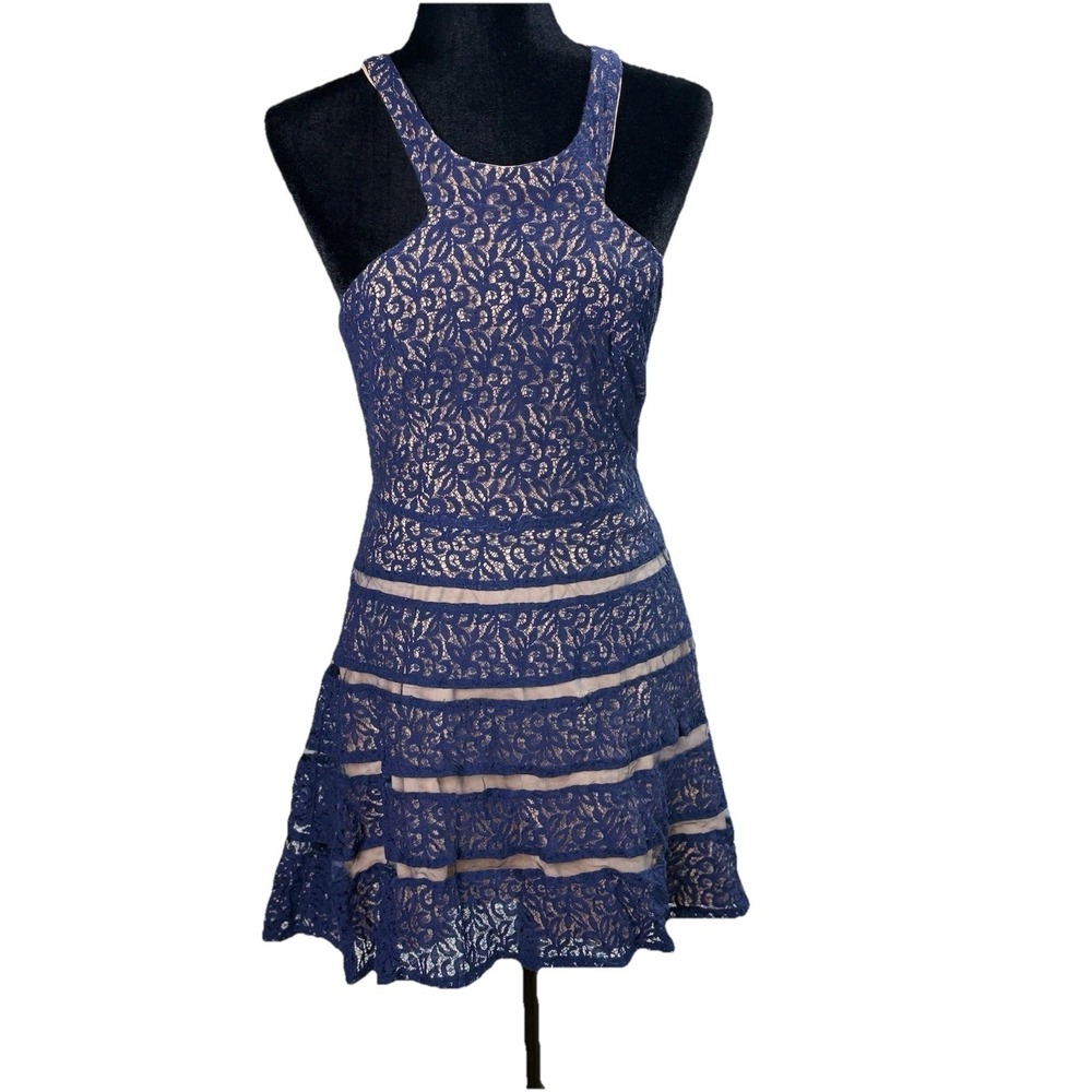 City Triangles Dress Women Size 9 Formal A-line Blue Cream Lace Open Back Party
